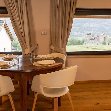 Ferienwohnung La Rose Du Prevot Fénis Exterior foto