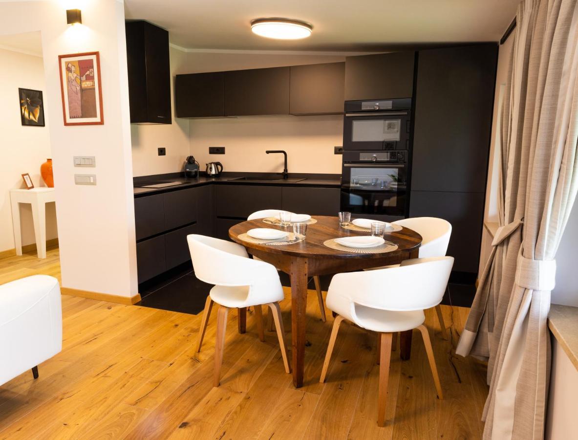 Ferienwohnung La Rose Du Prevot Fénis Exterior foto