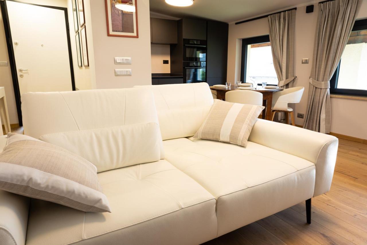 Ferienwohnung La Rose Du Prevot Fénis Exterior foto