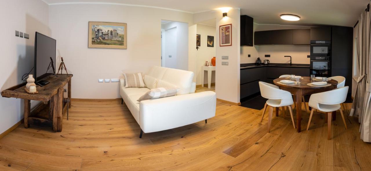 Ferienwohnung La Rose Du Prevot Fénis Exterior foto